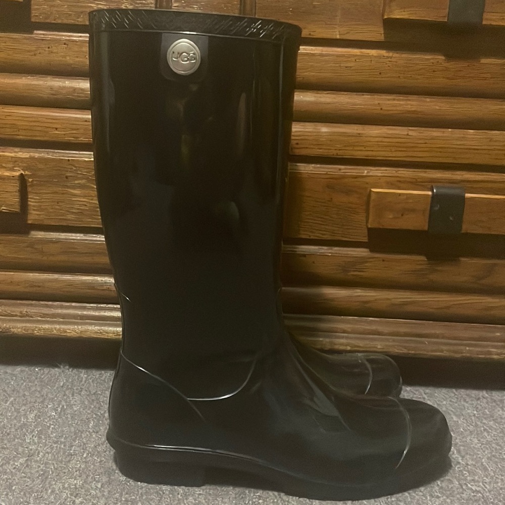 Rain boots